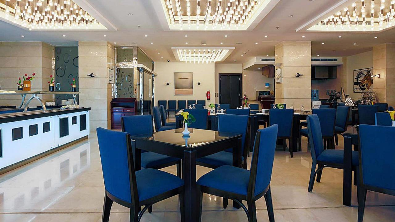 The Proud Hotel Al Khobar Exterior photo