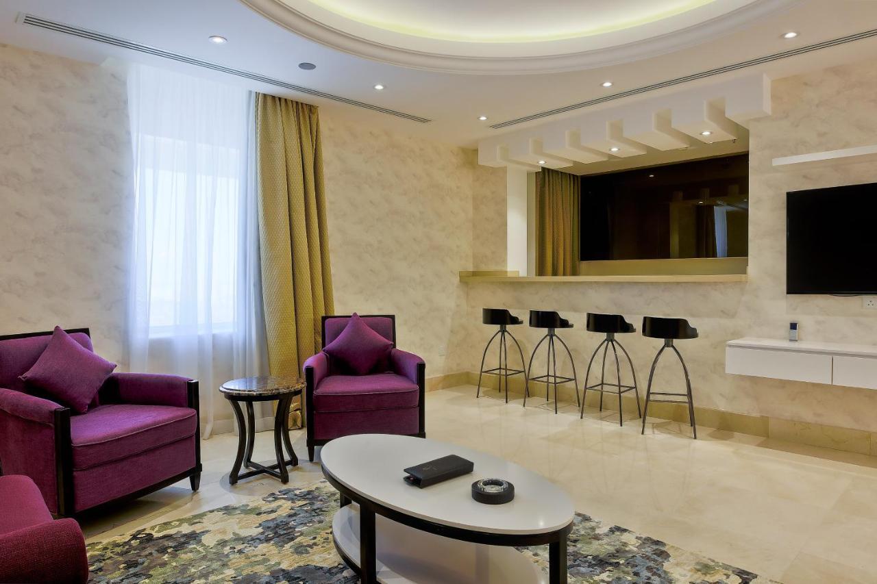 The Proud Hotel Al Khobar Exterior photo