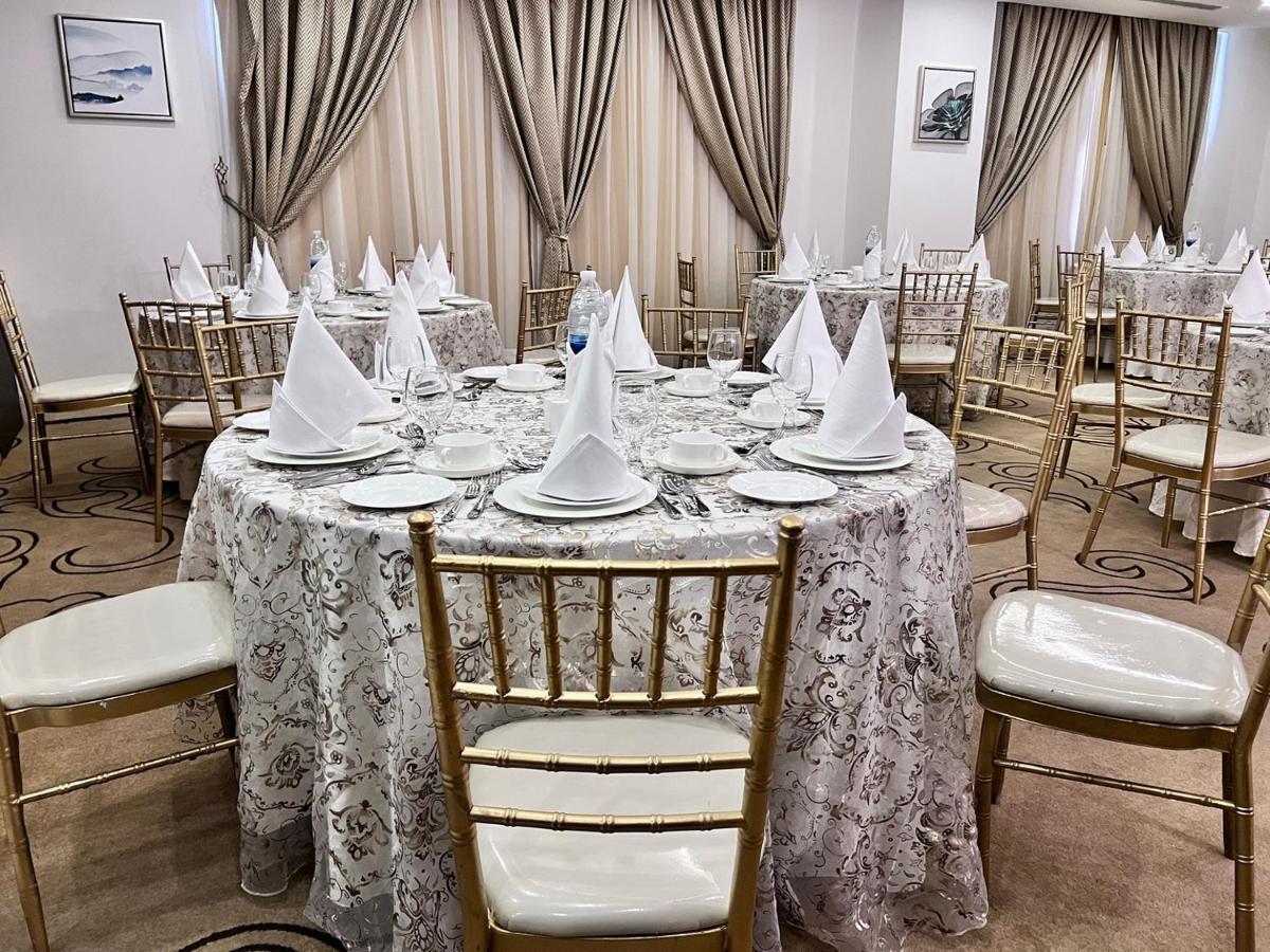 The Proud Hotel Al Khobar Exterior photo