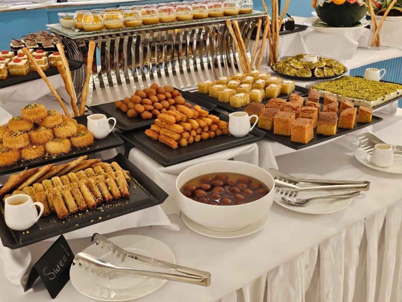 The Proud Hotel Al Khobar Exterior photo
